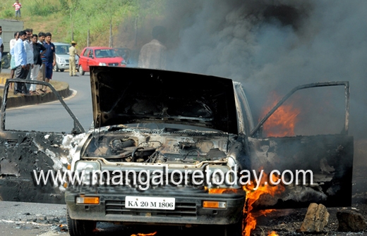 car fire13dec29 2